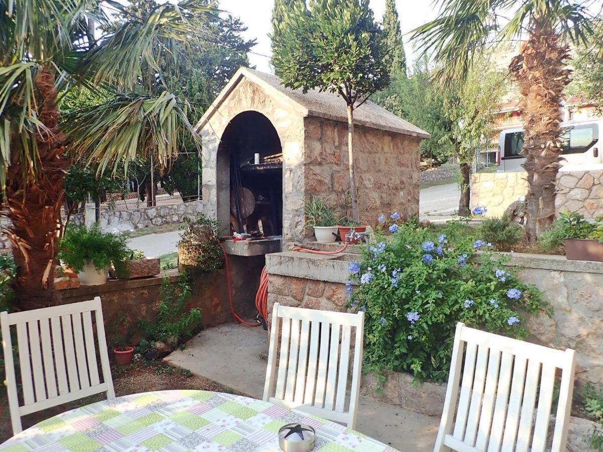 Apartments Troselj Starigrad Paklenica Exterior foto